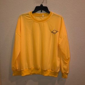 Women’s Yellow Sweatshirt with Planet Emblem XL